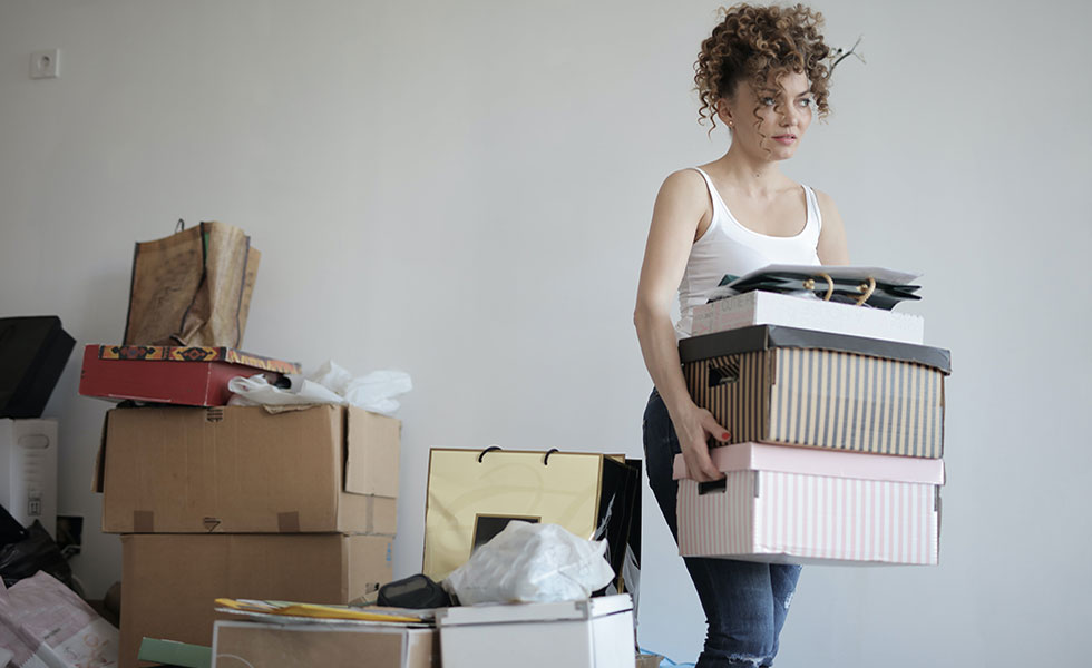 Decluttering your home is a very important part of the home selling process.